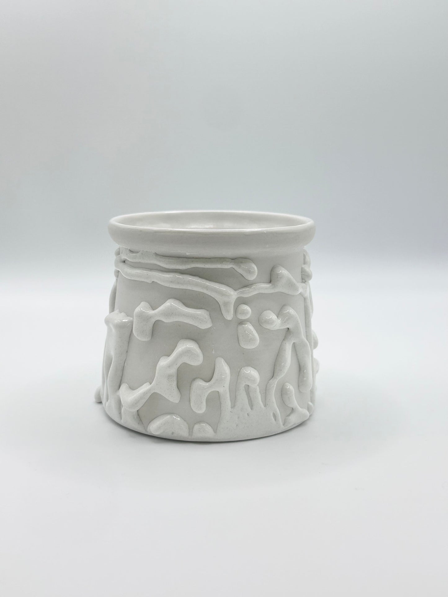 Handmade Textured Porcelain Pot - White