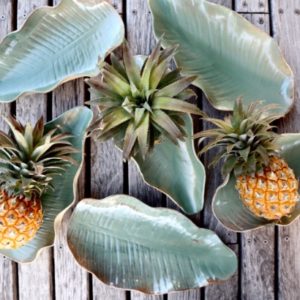 Ceramic Leaf Plate - Strelitzia Green Leaf
