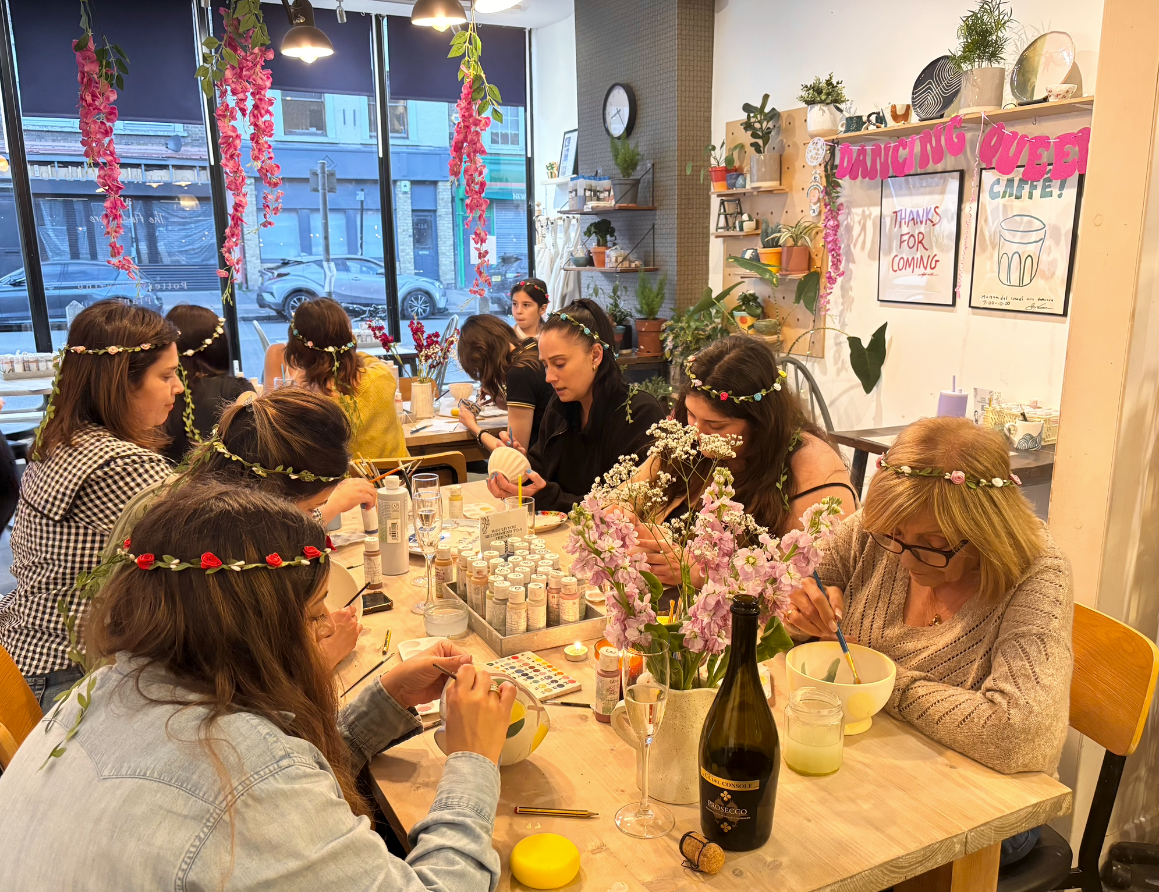 Mamma Mia Pottery Painting